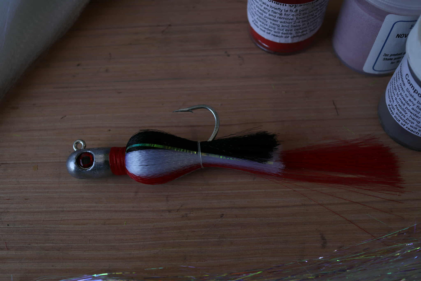 Flair Hawk Jig – (Mullet) Blk-Wht-Red